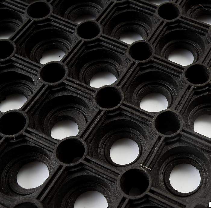 Heavy Duty Gateway Rubber Grass Mats - Non-Slip, Impact-Resistant, Perforated for Drainage - Horse Stable & Outdoor Use, Durable & Hygienic