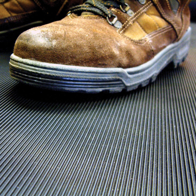 Rubber Matting Fluted 1220mm Black - Rubber Co
