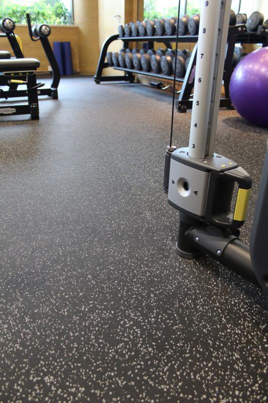 Rubber Matting Rolls Cut Lengths Durable Gym Flooring for High Impact Spike/Skate Resistant